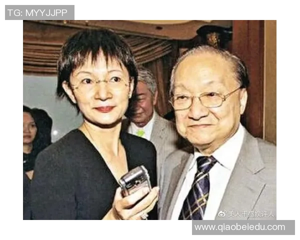 足球巨星金庸的传奇人生与成就全解析 足球巨星金庸的传奇人生与成就全解析